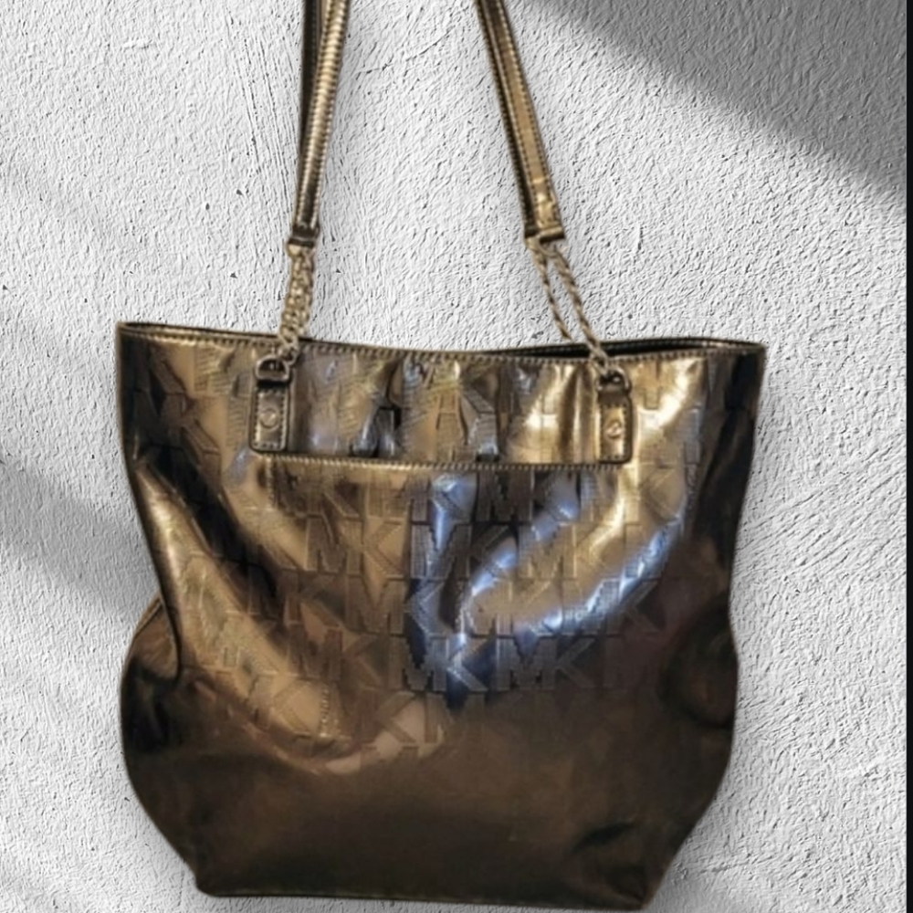 NWOT Michael Kors Jet Metallic Patent‎ Leather Tote Chain Gunmetal, No MK Charm - Picture 2 of 9